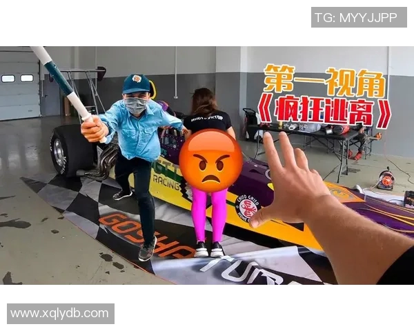 足球明星遭女生疯狂追逐视频引发热议网友热评不断